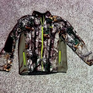 Men’s Camo UA Sweater